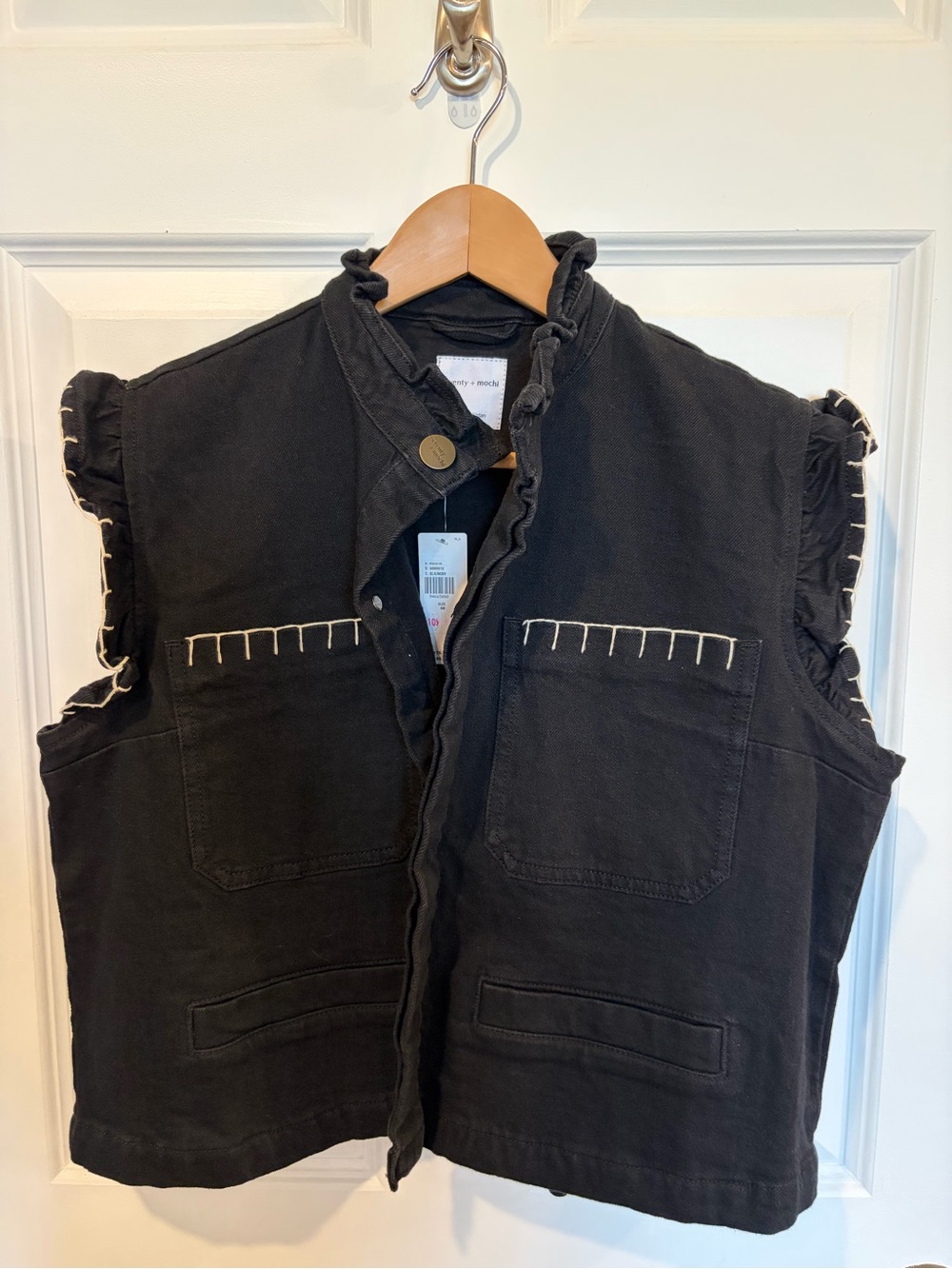 Sleeveless Black Denim Vest with Contrast Stitching